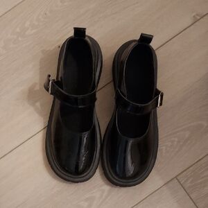 Elegant Black Women's Dress Shoes